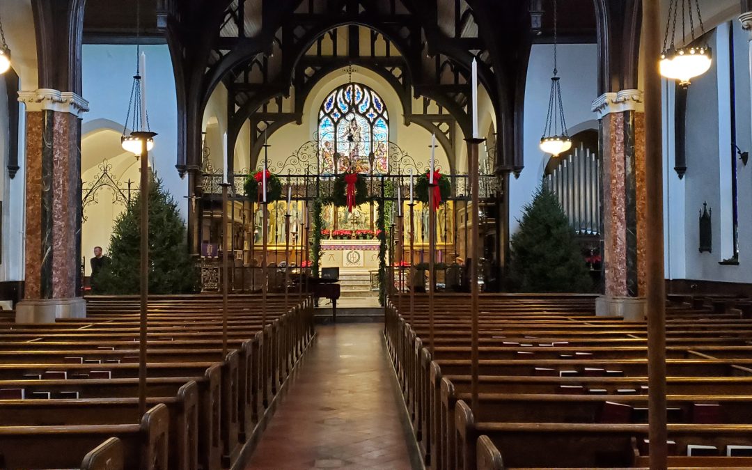 Decorating the Church – 13 December at 9am